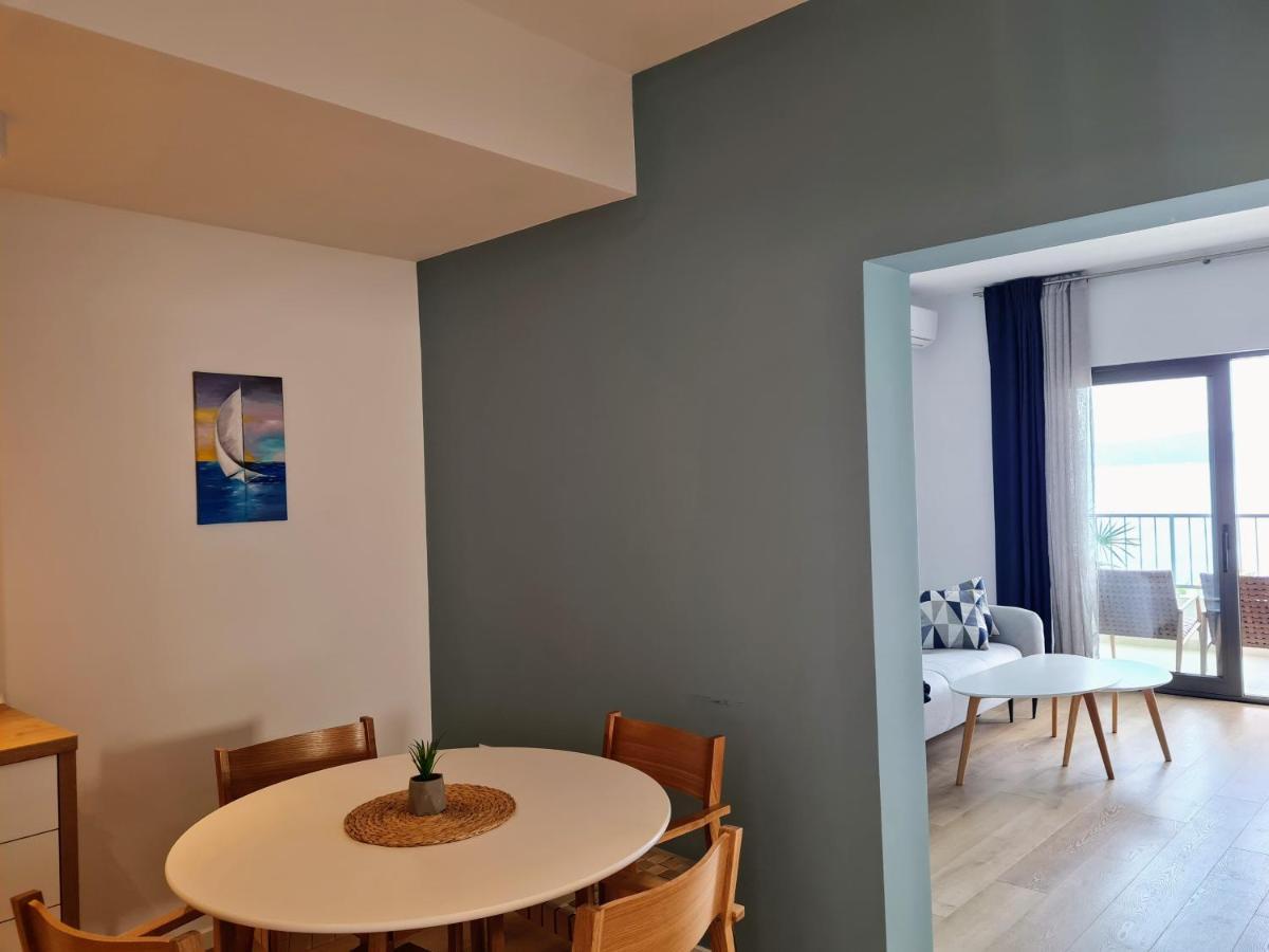 Beachfront Comfort Apartments Sinajko Podgora Exterior foto